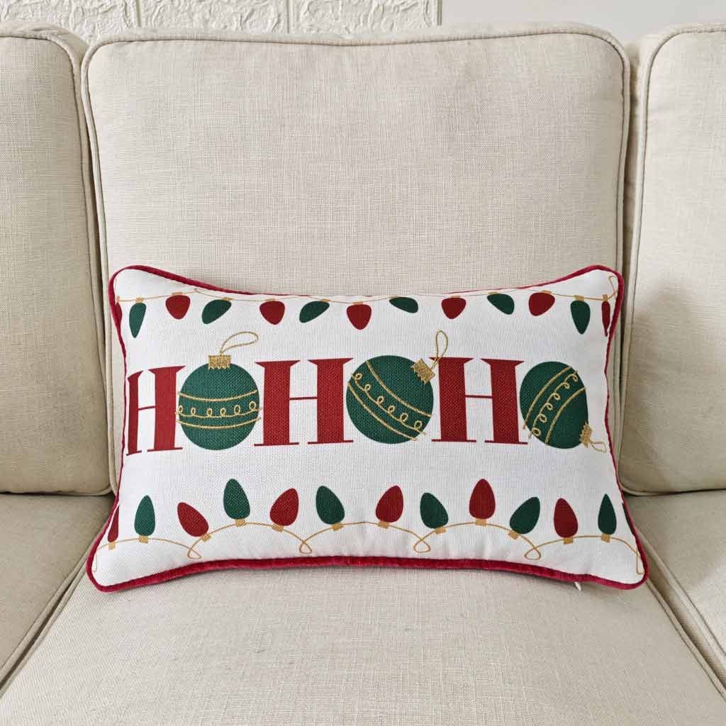 Cojín Blanco Estampado Luces Navideñas "Ho Ho Ho" 30X50Cm