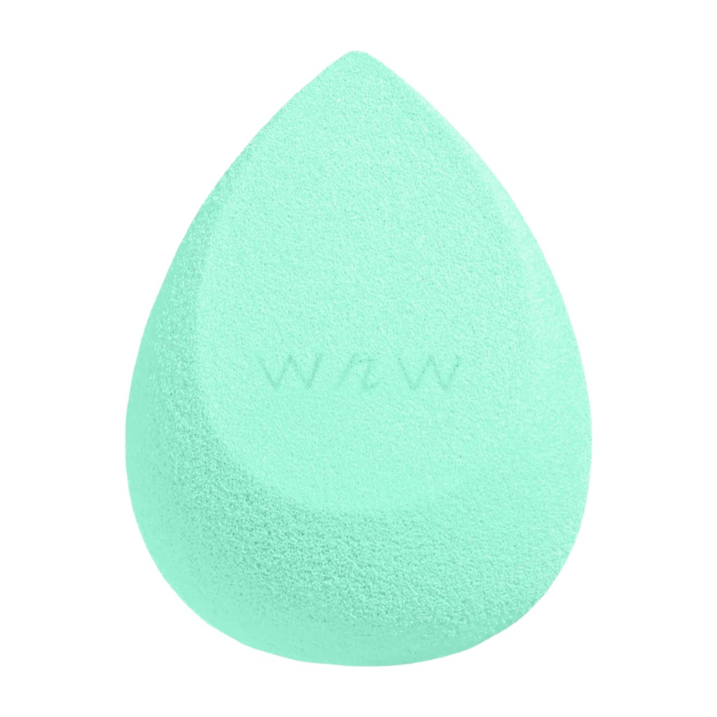 Seeing Green Makeup Sponge