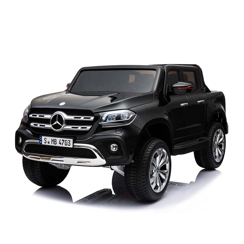 Carro recargable negro Mercedes-Benz