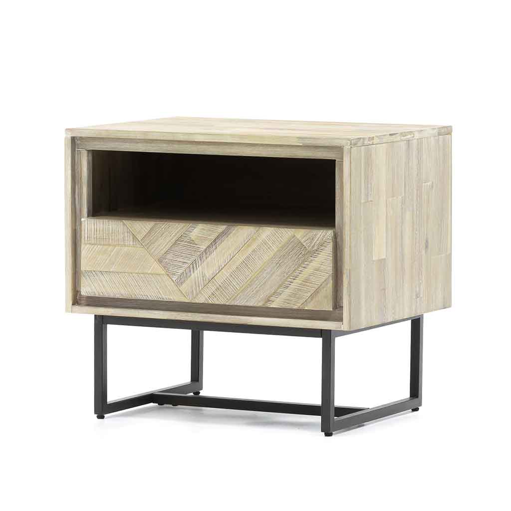 Mesa De Noche De Madera